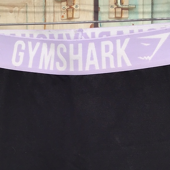 Gymshark XS Cropped - Picture 2 of 4